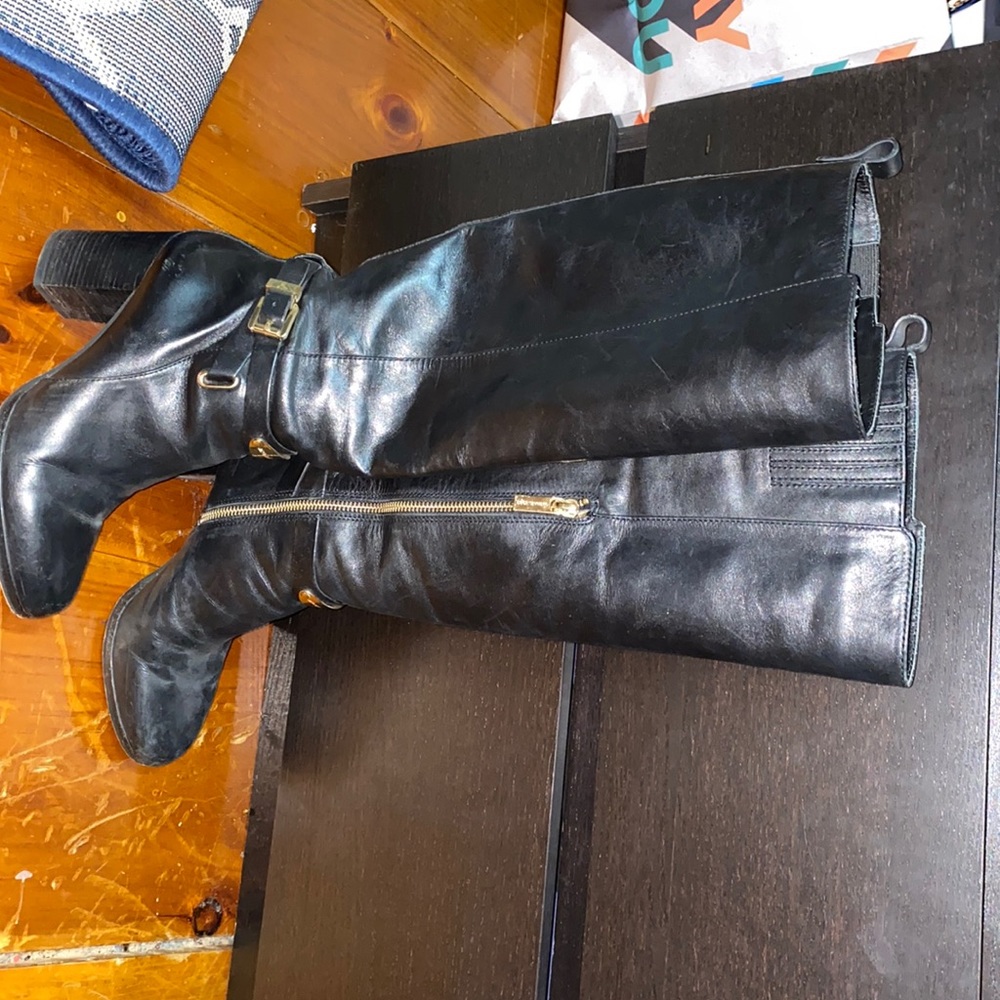 Michael Kors heel boot